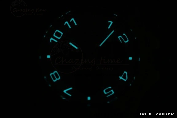 AAA Replica Watches Best 116518 V 2102 White Rubber Edition Arabic EasyMatch SA4130 Daytona Dial Clean 1:1 on Oysterflex Strap 0104